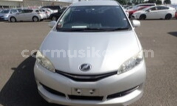 Nunua Ilio tumika Toyota Wish Fedha Gari ndani ya Beitbridge nchini Matabeleland Kusini