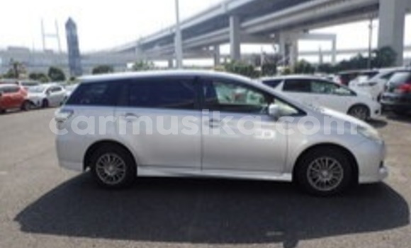 Acheter Occasion Voiture Toyota Wish Gris à Beitbridge, Matabeleland South Acheter Occasion Voiture Toyota Wish Gris à Beitbridge, Matabeleland South