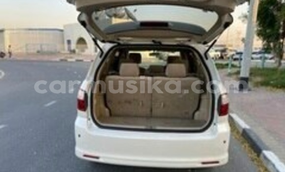 Acheter Occasion Voiture Toyota Ipsum Blanc à Beitbridge, Matabeleland South Acheter Occasion Voiture Toyota Ipsum Blanc à Beitbridge, Matabeleland South