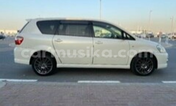 Acheter Occasion Voiture Toyota Ipsum Blanc à Beitbridge, Matabeleland South Acheter Occasion Voiture Toyota Ipsum Blanc à Beitbridge, Matabeleland South