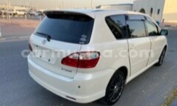 Acheter Occasion Voiture Toyota Ipsum Blanc à Beitbridge, Matabeleland South Acheter Occasion Voiture Toyota Ipsum Blanc à Beitbridge, Matabeleland South