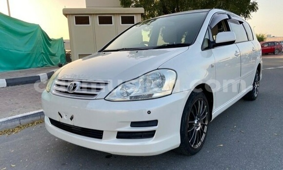 Acheter Occasion Voiture Toyota Ipsum Blanc à Beitbridge, Matabeleland South Acheter Occasion Voiture Toyota Ipsum Blanc à Beitbridge, Matabeleland South