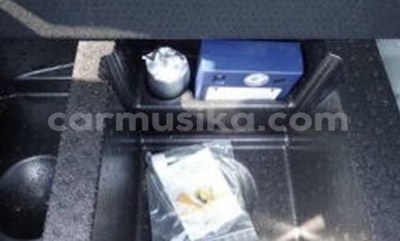 Nunua Ilio tumika Honda Fit Fedha Gari ndani ya Beitbridge nchini Matabeleland Kusini Nunua Ilio tumika Honda Fit Fedha Gari ndani ya Beitbridge nchini Matabeleland Kusini