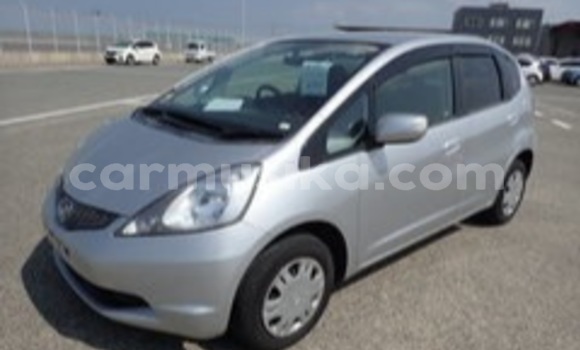 Nunua Ilio tumika Honda Fit Fedha Gari ndani ya Beitbridge nchini Matabeleland Kusini Nunua Ilio tumika Honda Fit Fedha Gari ndani ya Beitbridge nchini Matabeleland Kusini