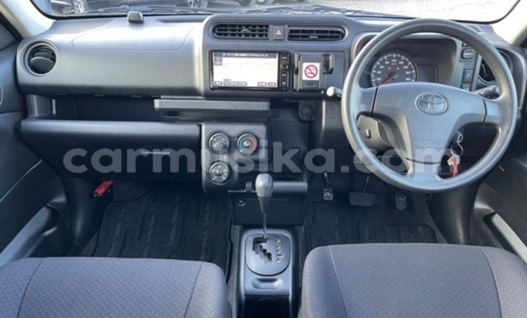 Acheter Occasion Voiture Toyota Probox Blanc à Beitbridge, Matabeleland South Acheter Occasion Voiture Toyota Probox Blanc à Beitbridge, Matabeleland South