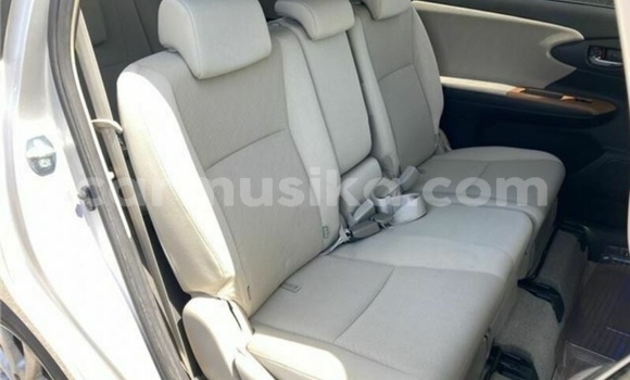 Tenga Tsaru Toyota Wish Sirivha Mota in Beitbridge in Matabeleland South Tenga Tsaru Toyota Wish Sirivha Mota in Beitbridge in Matabeleland South