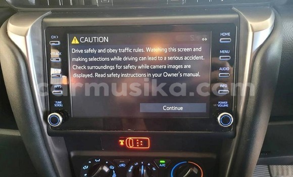 Acheter Occasion Voiture Toyota Fortuner Gris à Beitbridge, Matabeleland South Acheter Occasion Voiture Toyota Fortuner Gris à Beitbridge, Matabeleland South