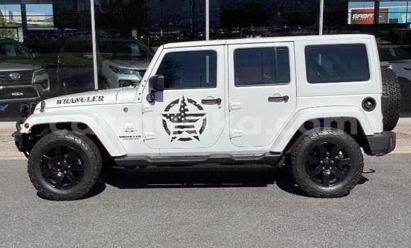 Buy Used Jeep Wrangler White Car in Beitbridge in Matabeleland South