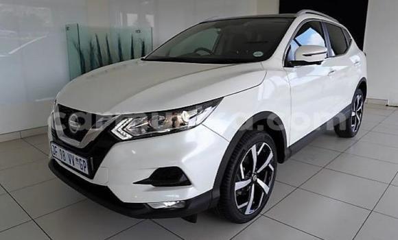 Acheter Occasion Voiture Nissan Qashqai Blanc à Beitbridge, Matabeleland South Acheter Occasion Voiture Nissan Qashqai Blanc à Beitbridge, Matabeleland South
