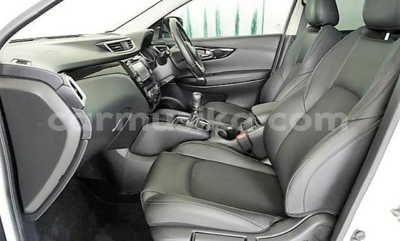 Acheter Occasion Voiture Nissan Qashqai Blanc à Beitbridge, Matabeleland South Acheter Occasion Voiture Nissan Qashqai Blanc à Beitbridge, Matabeleland South