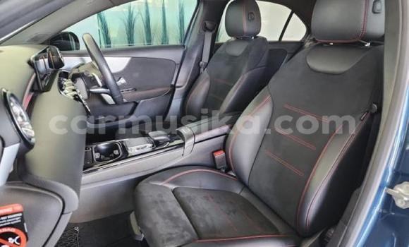 Nunua Ilio tumika Mercedes‒Benz AMG GLC Bluu Gari ndani ya Beitbridge nchini Matabeleland Kusini Nunua Ilio tumika Mercedes‒Benz AMG GLC Bluu Gari ndani ya Beitbridge nchini Matabeleland Kusini