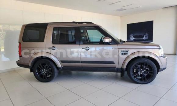 Tenga Tsaru Land Rover Discovery Sport Sirivha Mota in Beitbridge in Matabeleland South