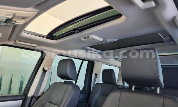 Acheter Occasion Voiture Land Rover Discovery Sport Gris à Beitbridge, Matabeleland South Acheter Occasion Voiture Land Rover Discovery Sport Gris à Beitbridge, Matabeleland South