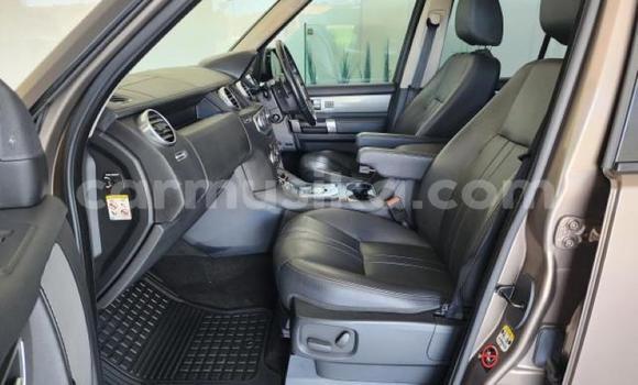 Acheter Occasion Voiture Land Rover Discovery Sport Gris à Beitbridge, Matabeleland South Acheter Occasion Voiture Land Rover Discovery Sport Gris à Beitbridge, Matabeleland South