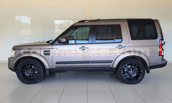 Acheter Occasion Voiture Land Rover Discovery Sport Gris à Beitbridge, Matabeleland South Acheter Occasion Voiture Land Rover Discovery Sport Gris à Beitbridge, Matabeleland South