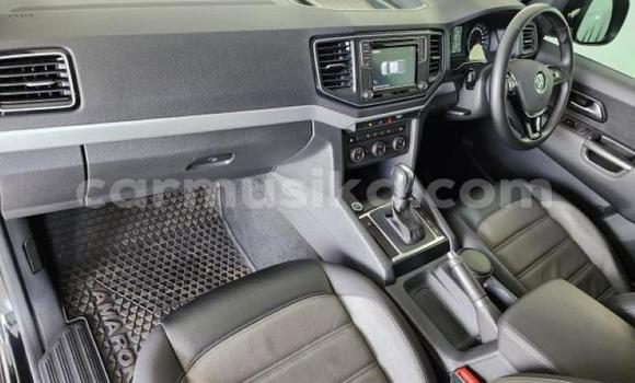 Buy Used Volkswagen Amarok Silver Car in Beitbridge in Matabeleland South Buy Used Volkswagen Amarok Silver Car in Beitbridge in Matabeleland South