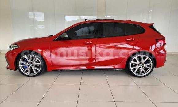 Nunua Ilio tumika BMW 1-Series Nyekundu Gari ndani ya Beitbridge nchini Matabeleland Kusini