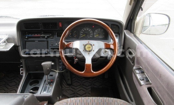 Acheter Occasion Voiture Toyota Hiace Autre à Beitbridge, Matabeleland South Acheter Occasion Voiture Toyota Hiace Autre à Beitbridge, Matabeleland South