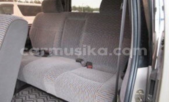 Acheter Occasion Voiture Toyota Hiace Autre à Beitbridge, Matabeleland South Acheter Occasion Voiture Toyota Hiace Autre à Beitbridge, Matabeleland South