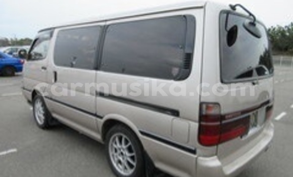 Acheter Occasion Voiture Toyota Hiace Autre à Beitbridge, Matabeleland South Acheter Occasion Voiture Toyota Hiace Autre à Beitbridge, Matabeleland South
