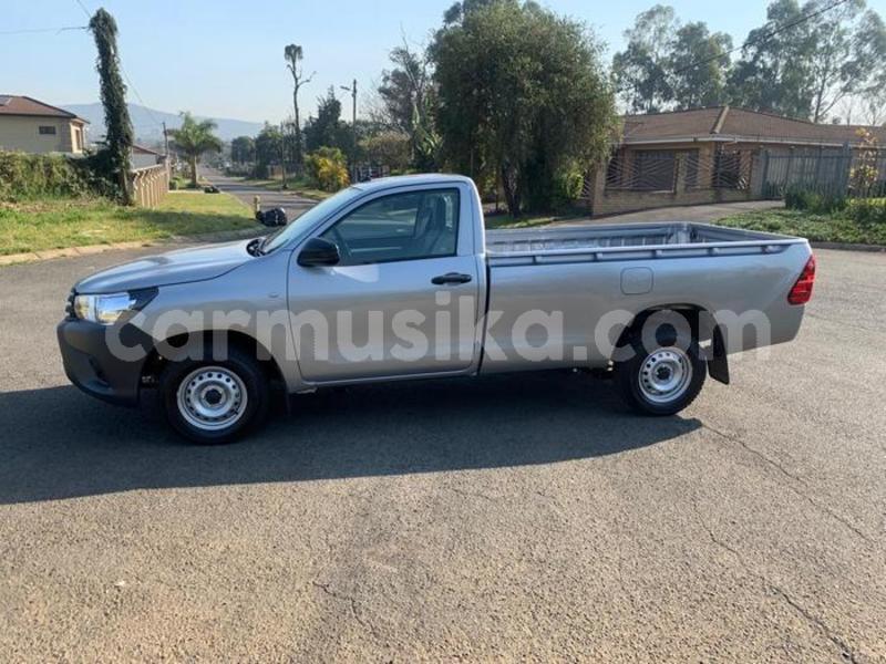 Big with watermark toyota hilux matabeleland south beitbridge 33018