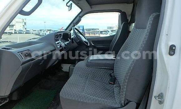 Acheter Occasion Voiture Toyota Hiace Blanc à Beitbridge, Matabeleland South Acheter Occasion Voiture Toyota Hiace Blanc à Beitbridge, Matabeleland South