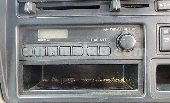 Acheter Occasion Voiture Toyota Hiace Blanc à Beitbridge, Matabeleland South Acheter Occasion Voiture Toyota Hiace Blanc à Beitbridge, Matabeleland South