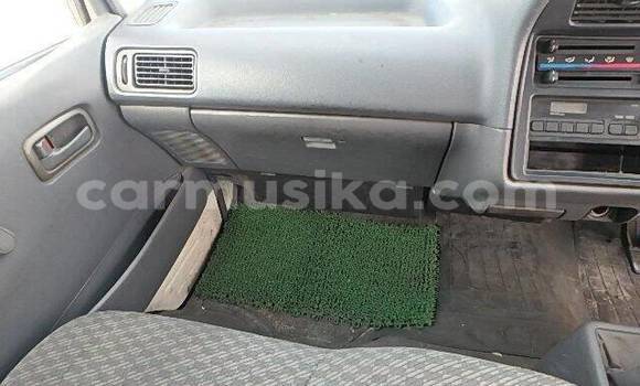 Acheter Occasion Voiture Toyota Hiace Blanc à Beitbridge, Matabeleland South Acheter Occasion Voiture Toyota Hiace Blanc à Beitbridge, Matabeleland South