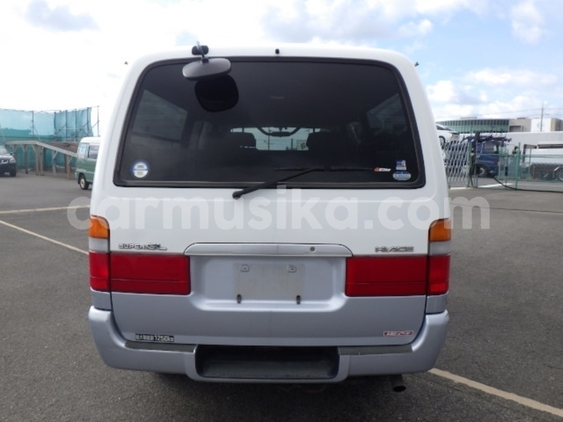 Big with watermark toyota hiace matabeleland south beitbridge 33026