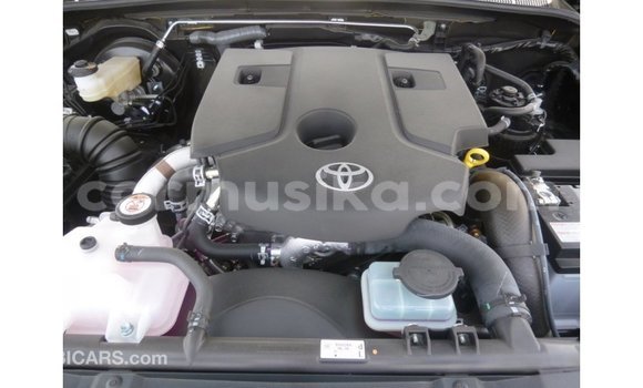 Tenga Imported Toyota Hilux Nhema Mota in Import - Dubai in Harare Tenga Imported Toyota Hilux Nhema Mota in Import - Dubai in Harare