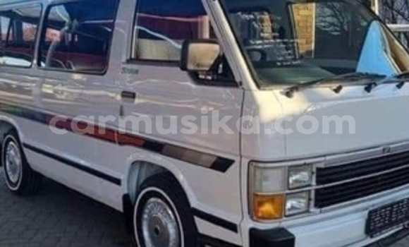 Acheter Occasion Voiture Toyota Hiace Blanc à Beitbridge, Matabeleland South