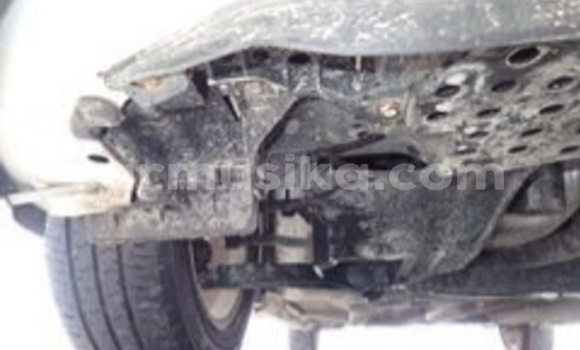 Acheter Occasion Voiture Suzuki Swift Blanc à Beitbridge, Matabeleland South Acheter Occasion Voiture Suzuki Swift Blanc à Beitbridge, Matabeleland South