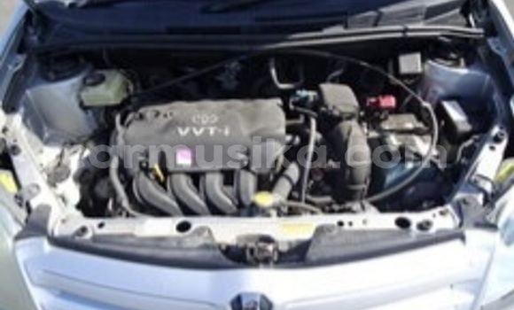 Nunua Ilio tumika Toyota IST Fedha Gari ndani ya Beitbridge nchini Matabeleland Kusini Nunua Ilio tumika Toyota IST Fedha Gari ndani ya Beitbridge nchini Matabeleland Kusini