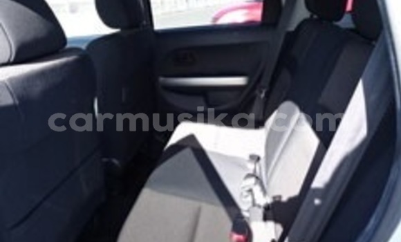 Nunua Ilio tumika Toyota IST Fedha Gari ndani ya Beitbridge nchini Matabeleland Kusini Nunua Ilio tumika Toyota IST Fedha Gari ndani ya Beitbridge nchini Matabeleland Kusini