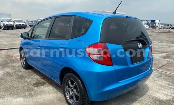 Acheter Occasion Voiture Honda Fit Bleu à Beitbridge, Matabeleland South Acheter Occasion Voiture Honda Fit Bleu à Beitbridge, Matabeleland South