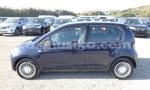 Acheter Occasion Voiture Volkswagen up! Bleu à Beitbridge, Matabeleland South Acheter Occasion Voiture Volkswagen up! Bleu à Beitbridge, Matabeleland South