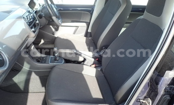 Acheter Occasion Voiture Volkswagen up! Bleu à Beitbridge, Matabeleland South Acheter Occasion Voiture Volkswagen up! Bleu à Beitbridge, Matabeleland South