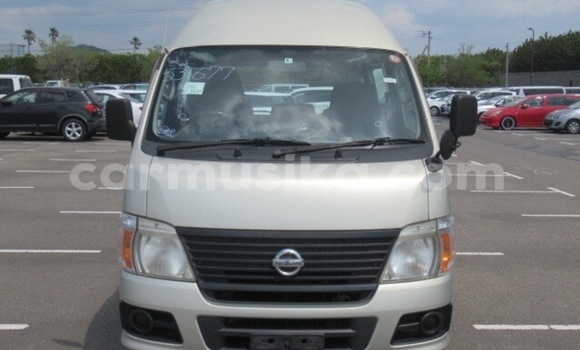 Buy Used Nissan Caravan Beige Car in Beitbridge in Matabeleland South Buy Used Nissan Caravan Beige Car in Beitbridge in Matabeleland South