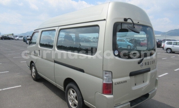 Buy Used Nissan Caravan Beige Car in Beitbridge in Matabeleland South Buy Used Nissan Caravan Beige Car in Beitbridge in Matabeleland South