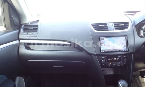 Acheter Occasion Voiture Suzuki Swift Gris à Beitbridge, Matabeleland South Acheter Occasion Voiture Suzuki Swift Gris à Beitbridge, Matabeleland South