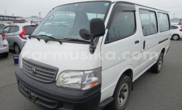 Nunua Ilio tumika Toyota Hiace Nyeupe Gari ndani ya Beitbridge nchini Matabeleland Kusini