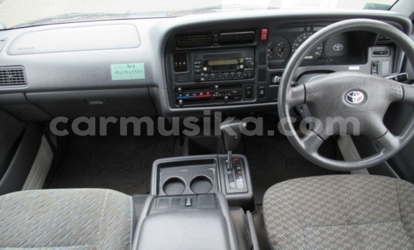 Tenga Tsaru Toyota Hiace Chena Mota in Beitbridge in Matabeleland South Tenga Tsaru Toyota Hiace Chena Mota in Beitbridge in Matabeleland South