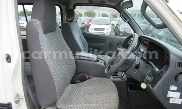 Tenga Tsaru Toyota Hiace Chena Mota in Beitbridge in Matabeleland South Tenga Tsaru Toyota Hiace Chena Mota in Beitbridge in Matabeleland South