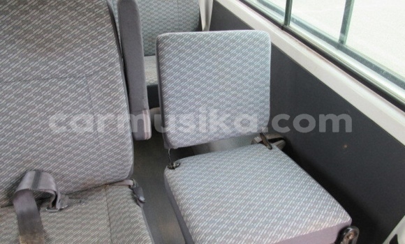 Tenga Tsaru Toyota Hiace Chena Mota in Beitbridge in Matabeleland South Tenga Tsaru Toyota Hiace Chena Mota in Beitbridge in Matabeleland South