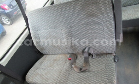 Tenga Tsaru Toyota Hiace Chena Mota in Beitbridge in Matabeleland South Tenga Tsaru Toyota Hiace Chena Mota in Beitbridge in Matabeleland South