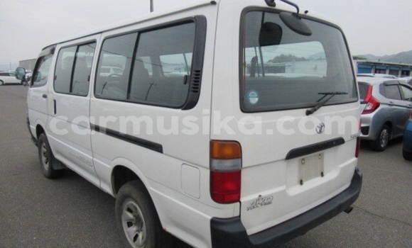 Tenga Tsaru Toyota Hiace Chena Mota in Beitbridge in Matabeleland South Tenga Tsaru Toyota Hiace Chena Mota in Beitbridge in Matabeleland South