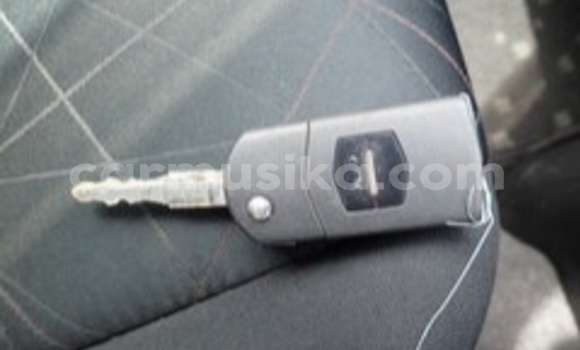 Nunua Ilio tumika Mazda 2 Kijani Gari ndani ya Beitbridge nchini Matabeleland Kusini Nunua Ilio tumika Mazda 2 Kijani Gari ndani ya Beitbridge nchini Matabeleland Kusini