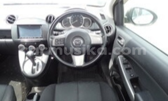 Nunua Ilio tumika Mazda 2 Kijani Gari ndani ya Beitbridge nchini Matabeleland Kusini Nunua Ilio tumika Mazda 2 Kijani Gari ndani ya Beitbridge nchini Matabeleland Kusini