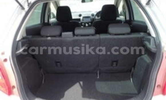 Nunua Ilio tumika Mazda 2 Kijani Gari ndani ya Beitbridge nchini Matabeleland Kusini Nunua Ilio tumika Mazda 2 Kijani Gari ndani ya Beitbridge nchini Matabeleland Kusini