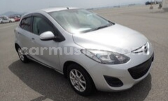 Nunua Ilio tumika Mazda 2 Kijani Gari ndani ya Beitbridge nchini Matabeleland Kusini Nunua Ilio tumika Mazda 2 Kijani Gari ndani ya Beitbridge nchini Matabeleland Kusini